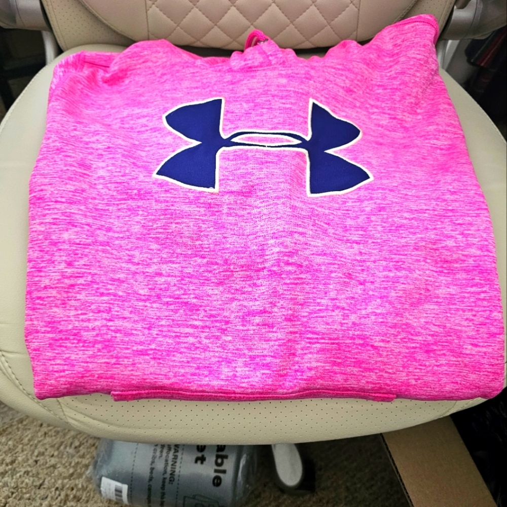 Under Armour Pink Hoodie XL